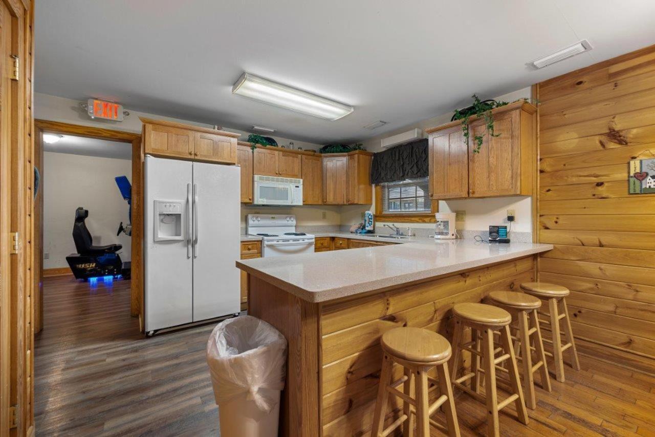 Poplar Point Unit 12c By Eden Crest Apartment *